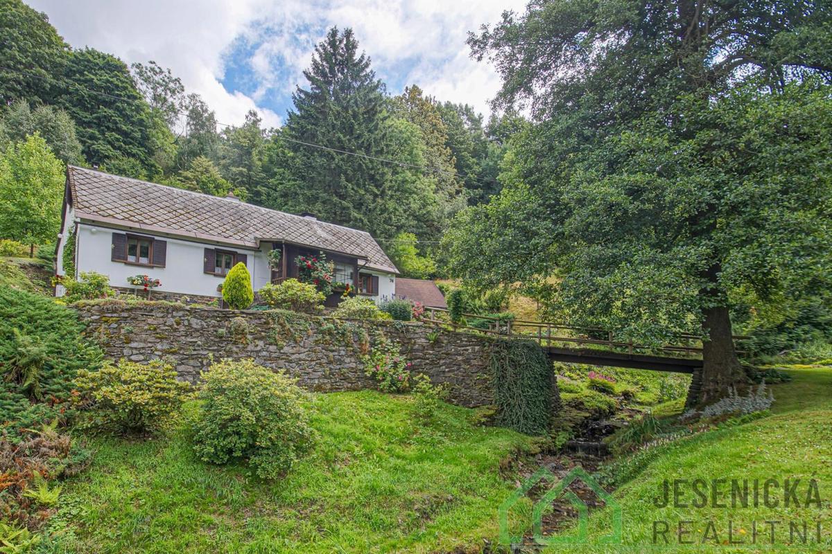 House for sale · Family house · 85 m² · 3 rooms