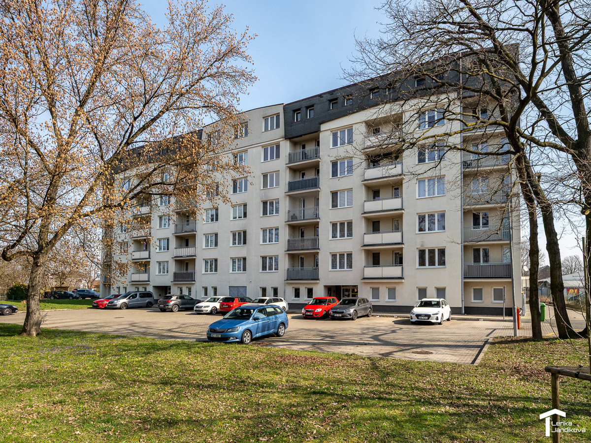 Оренда комерційної нерухомості · Офіс · 103 m²
