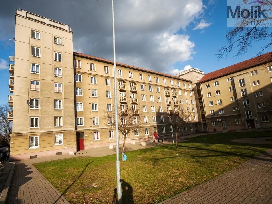 Продаж квартири · 3+1