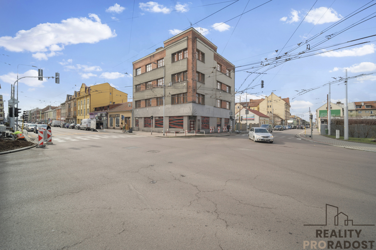 Fotografie 2 - Pronájem bytu · 2+kk · 45 m²