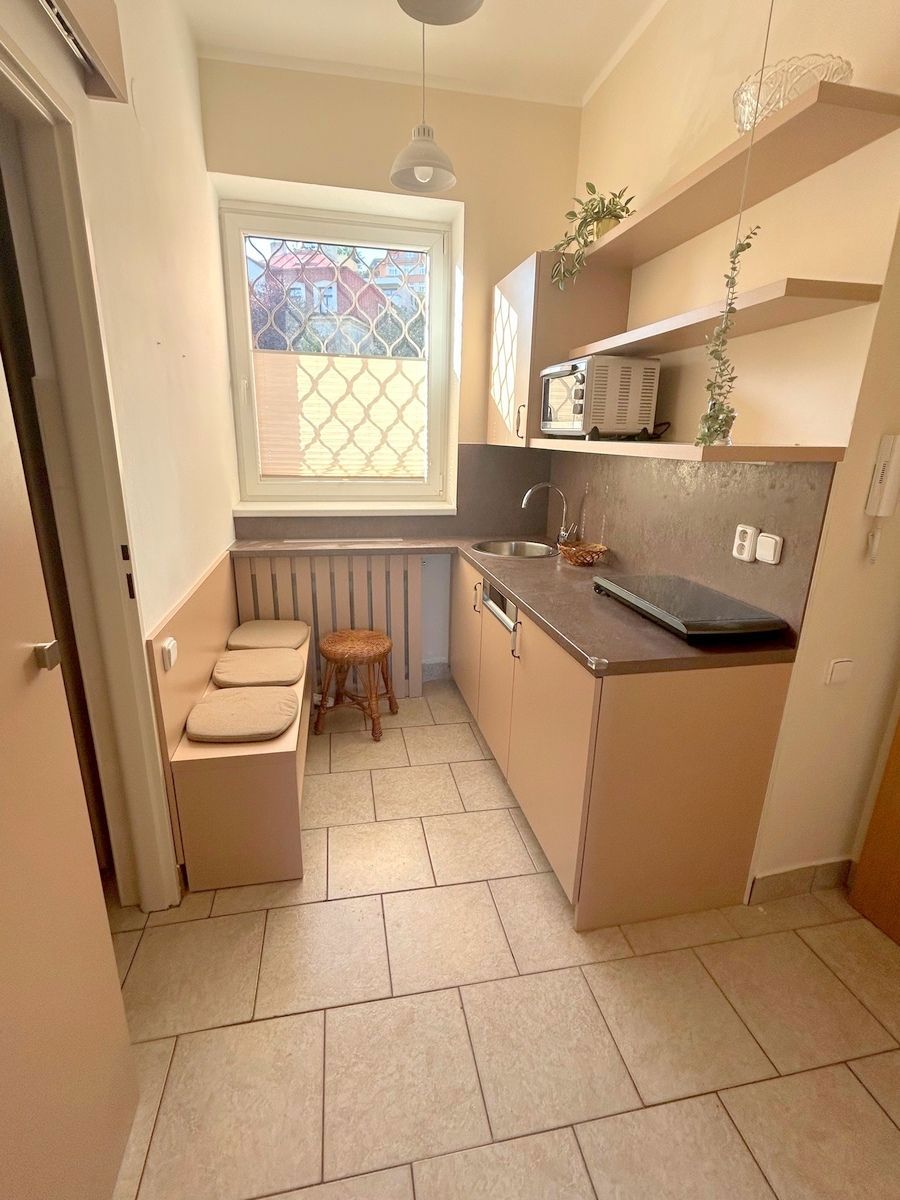 Pronájem bytu · 1+1 · 28 m²