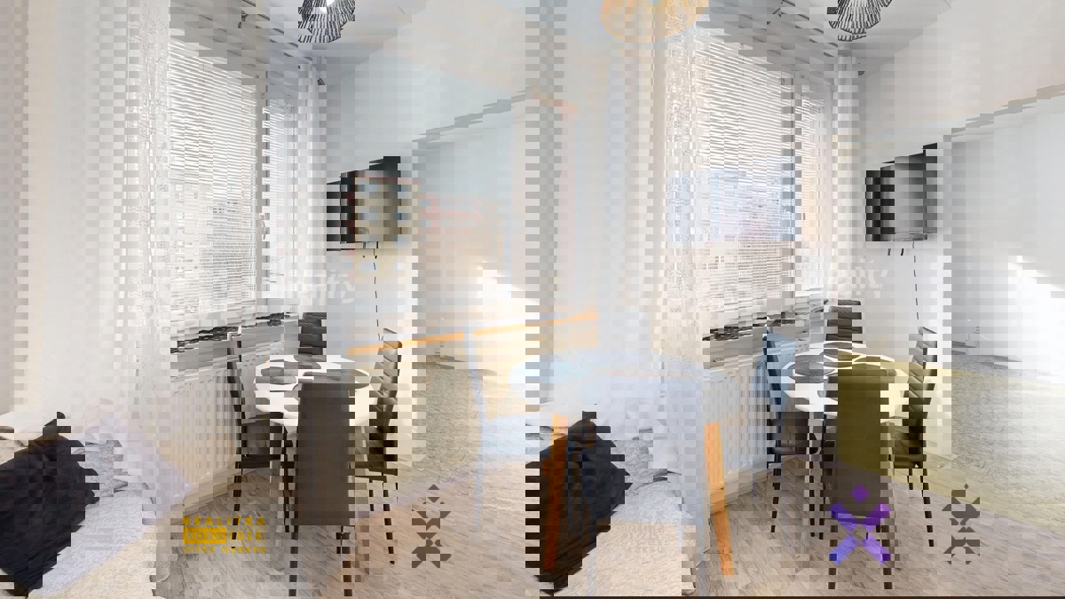 Pronájem bytu · 2+1 · 55 m²