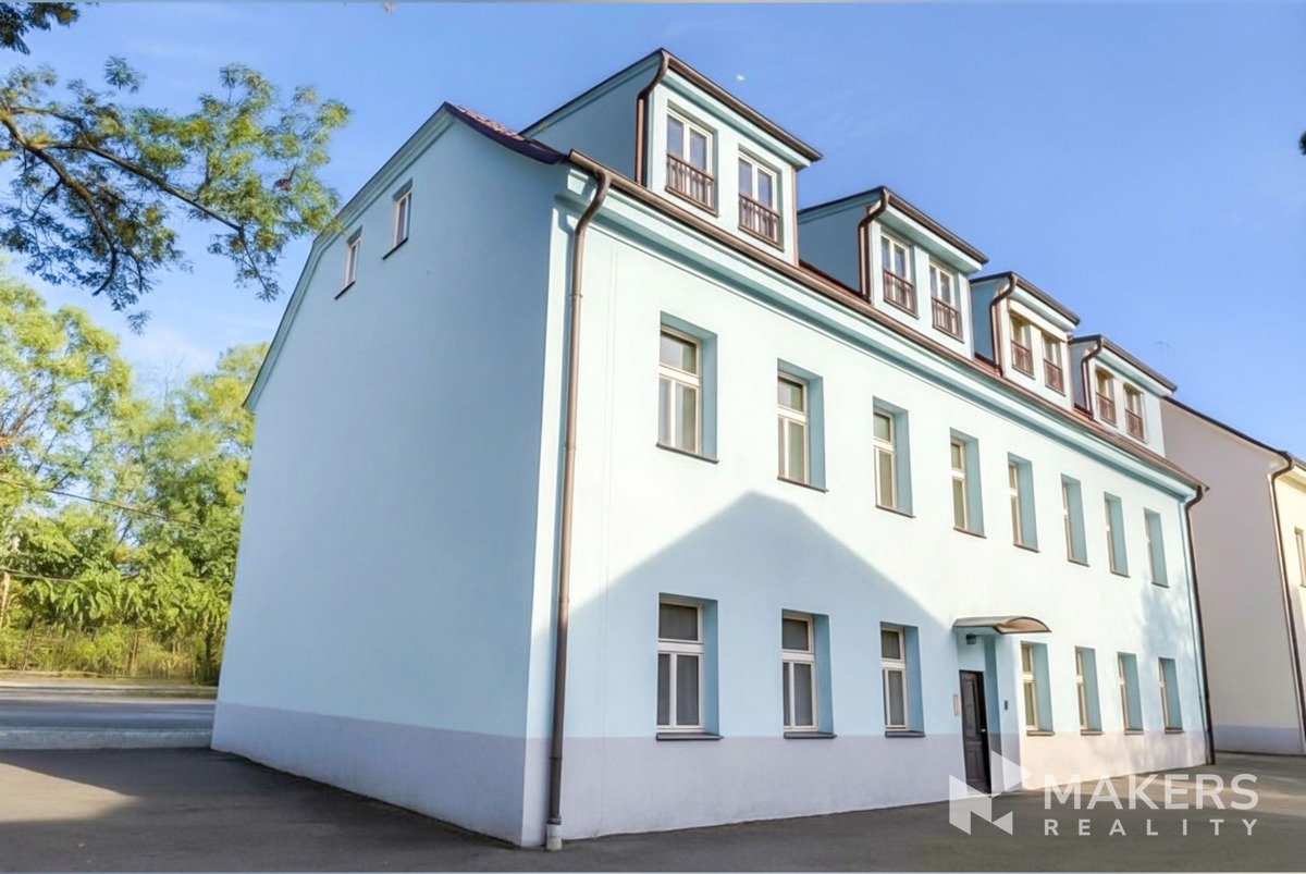 Fotografie 2 - Prodej komerční nemovitosti · Kancelář · 650 m²