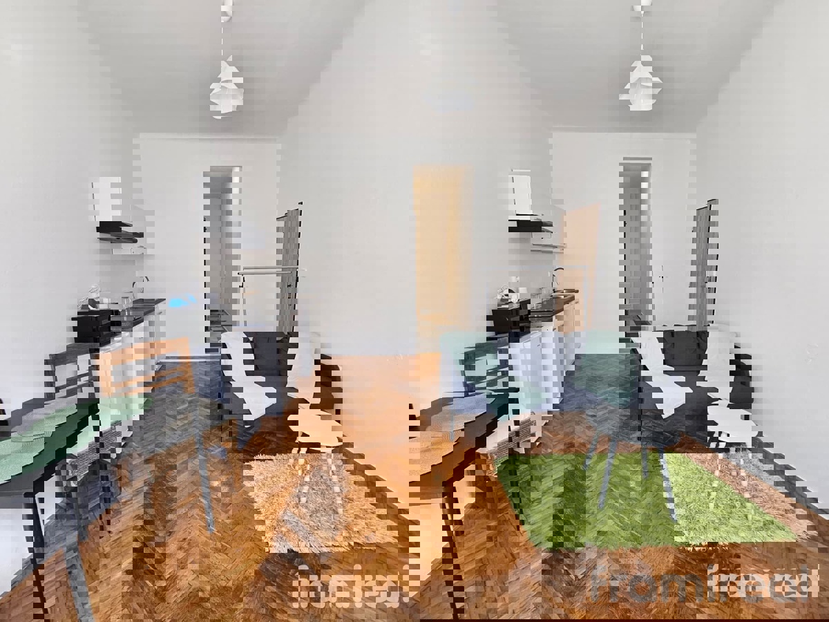 Pronájem bytu · 2+kk · 55 m²