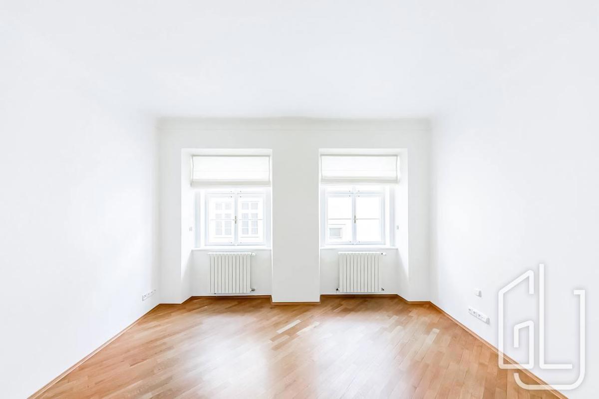 Fotografie 2 - Pronájem bytu · 4+1