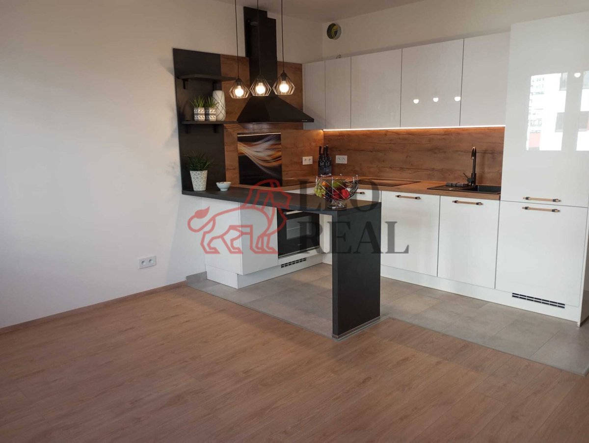 Pronájem bytu · 2+kk · 44 m²