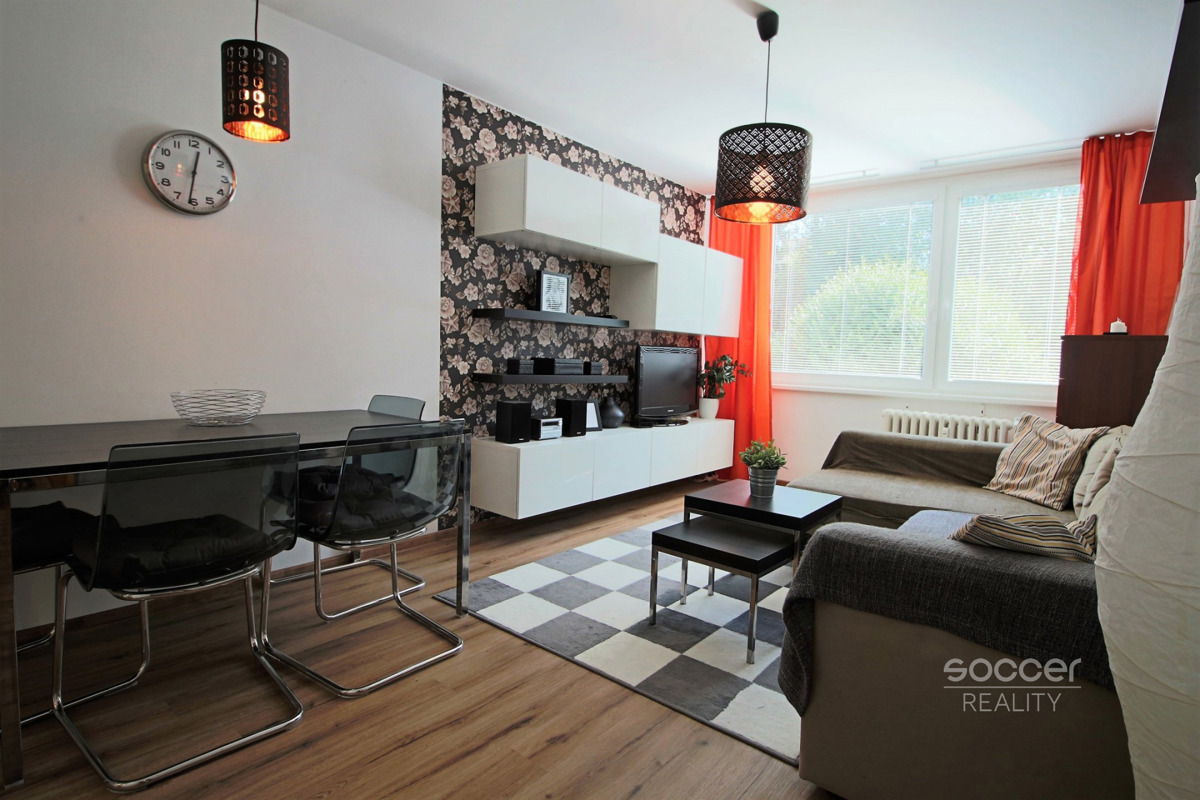 Pronájem bytu · 2+kk · 44 m²