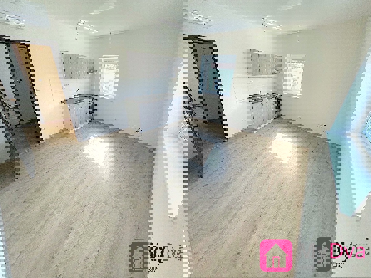 Pronájem bytu · 1+kk · 33 m²