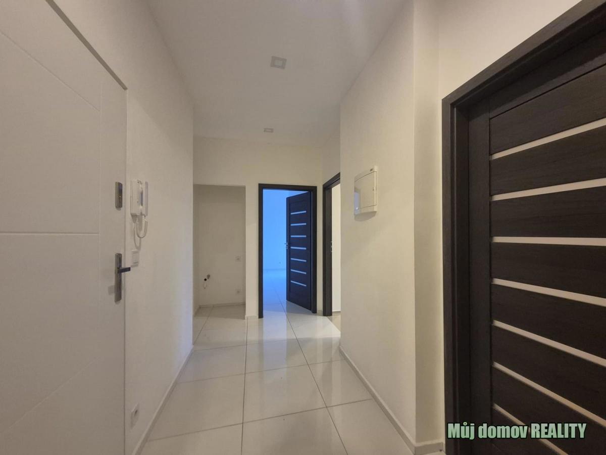 Pronájem bytu · 4+kk · 100 m²