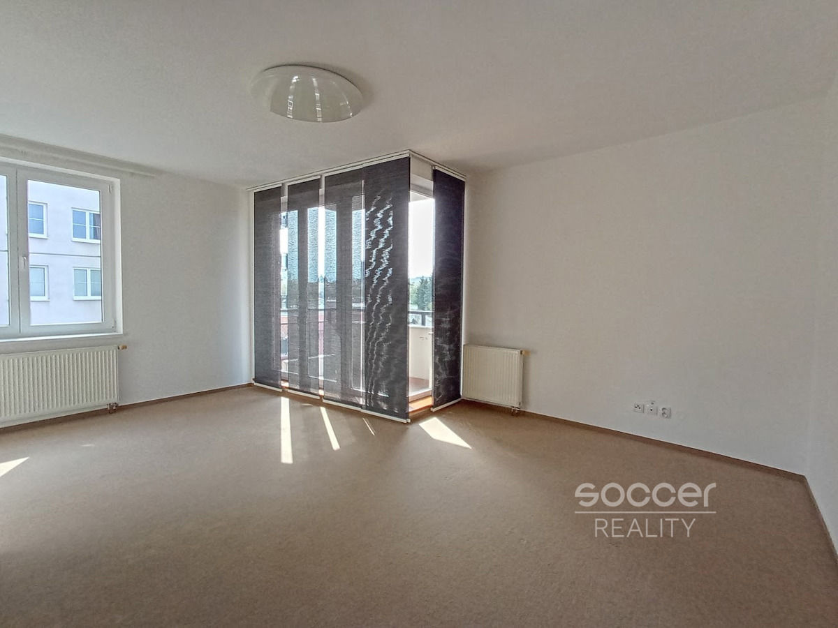 Pronájem bytu · 1+kk · 40 m²