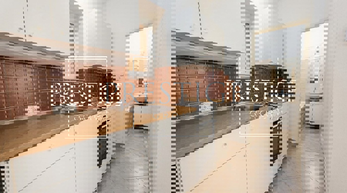 Pronájem bytu · 3+kk · 58 m²