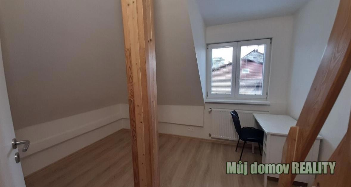 Pronájem bytu · 3+kk · 83 m²