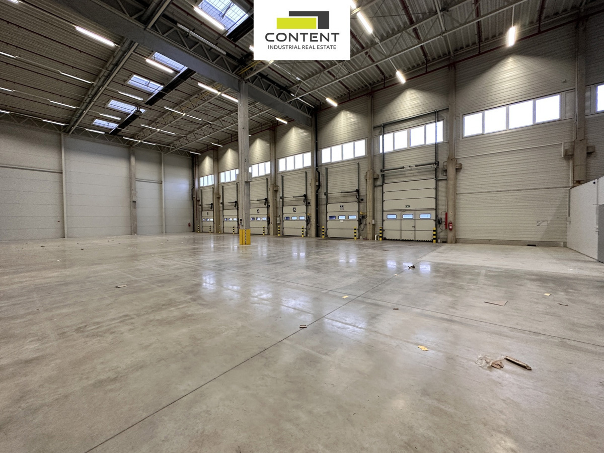 Fotografie 2 - Pronájem komerční nemovitosti · 2 733 m²