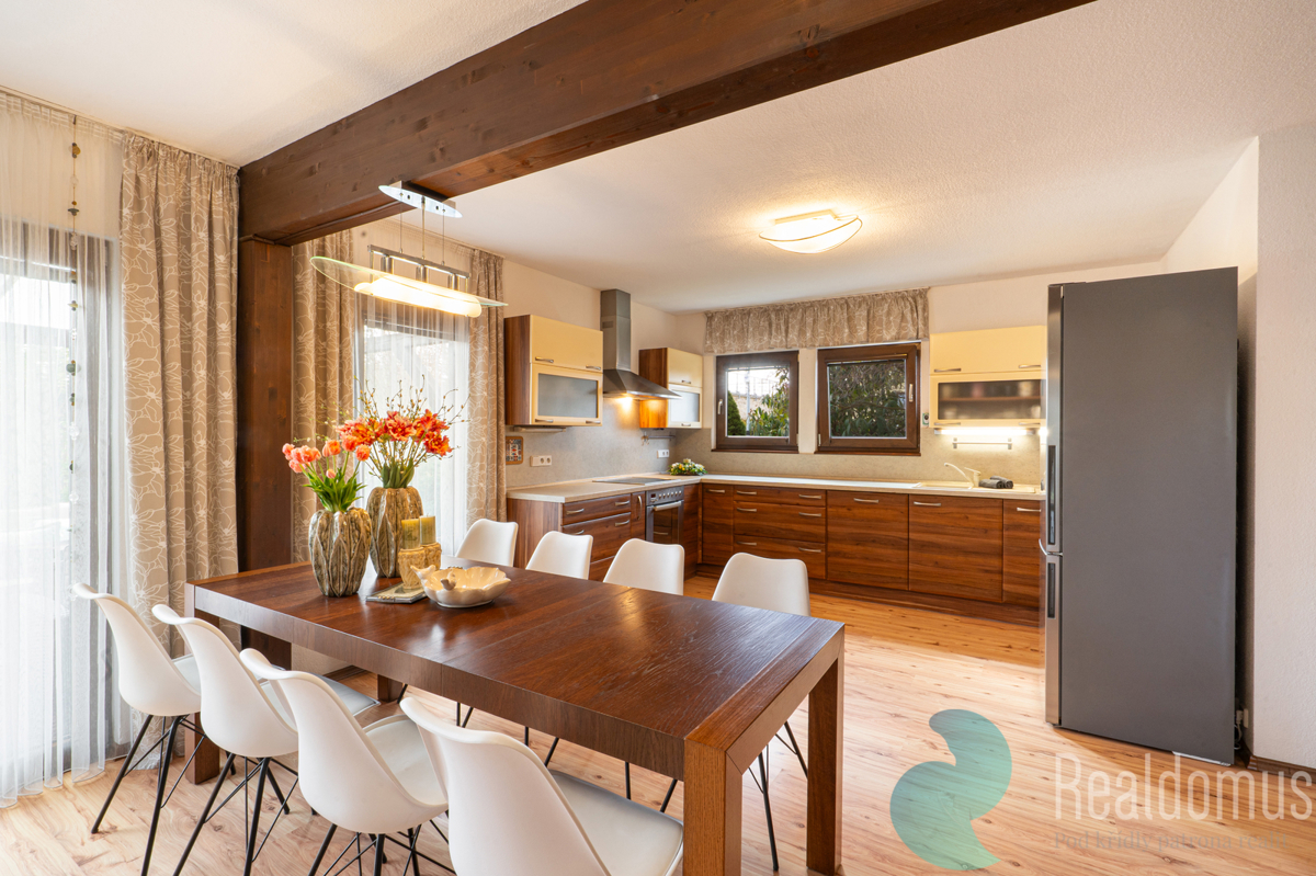 Prodej domu · Rodinný · 147 m² · 4 pokoje