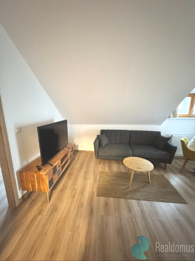 Оренда квартири · 2+kk · 47 m²