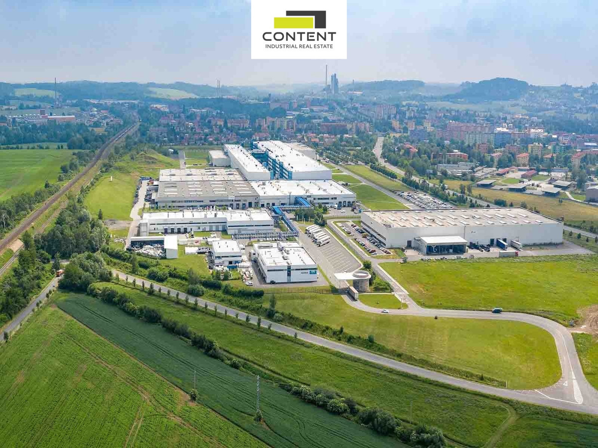 Commercial property for rent · 7 776 m²