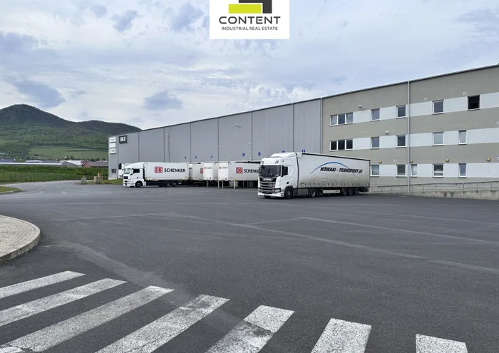 Commercial property for rent · 4 219 m²