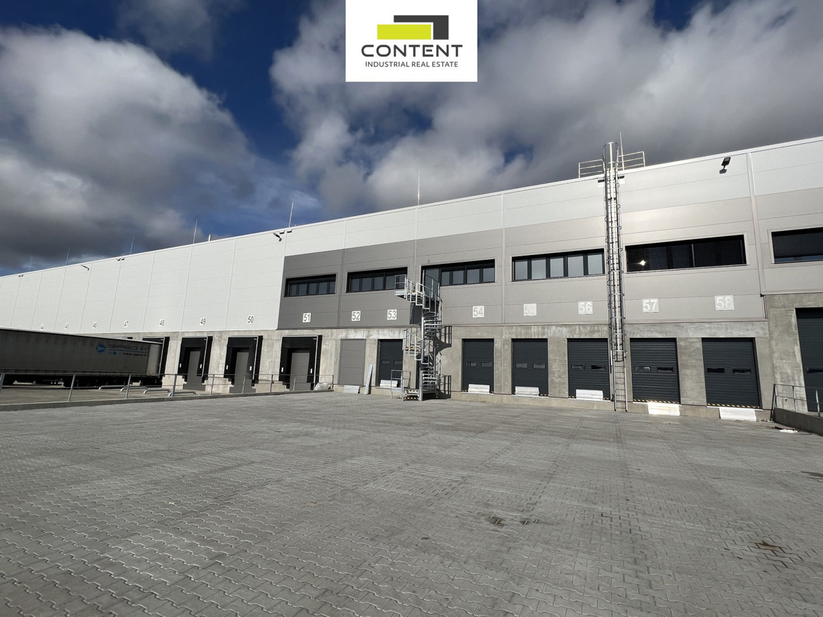 Fotografie 2 - Pronájem komerční nemovitosti · 3 800 m²