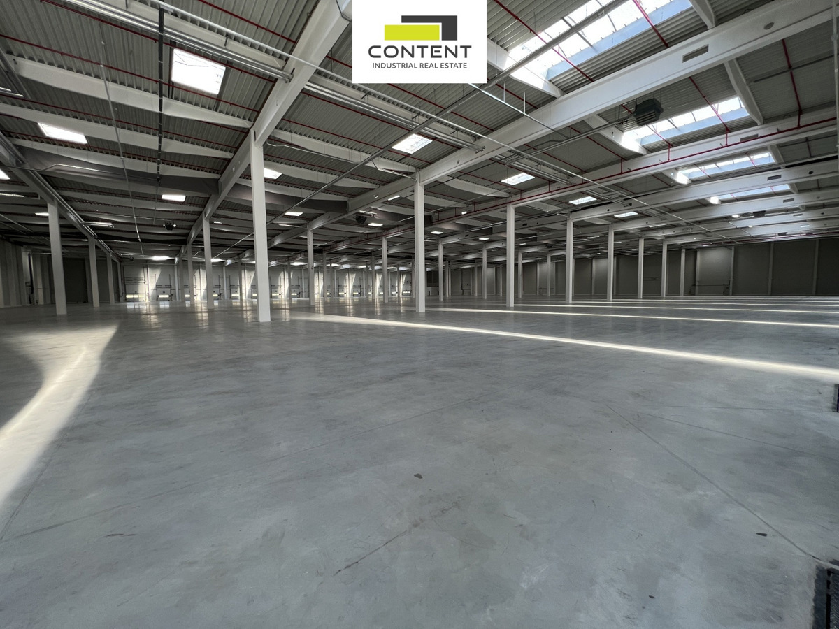 Bất động sản thương mại cho thuê · 16 000 m²
