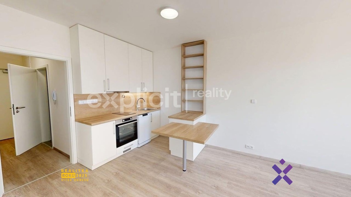 Pronájem bytu · 1+kk · 34 m²