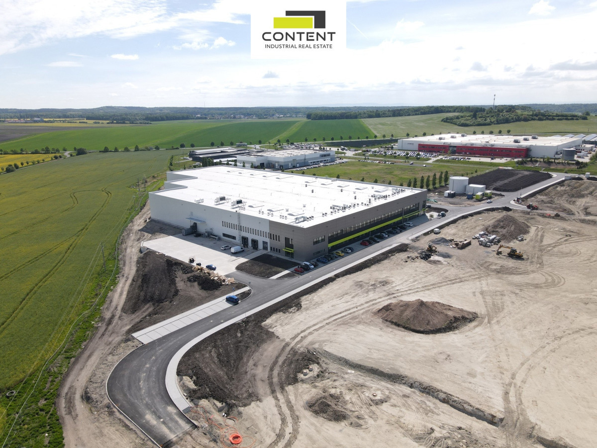 Commercial property for rent · 24 442 m²