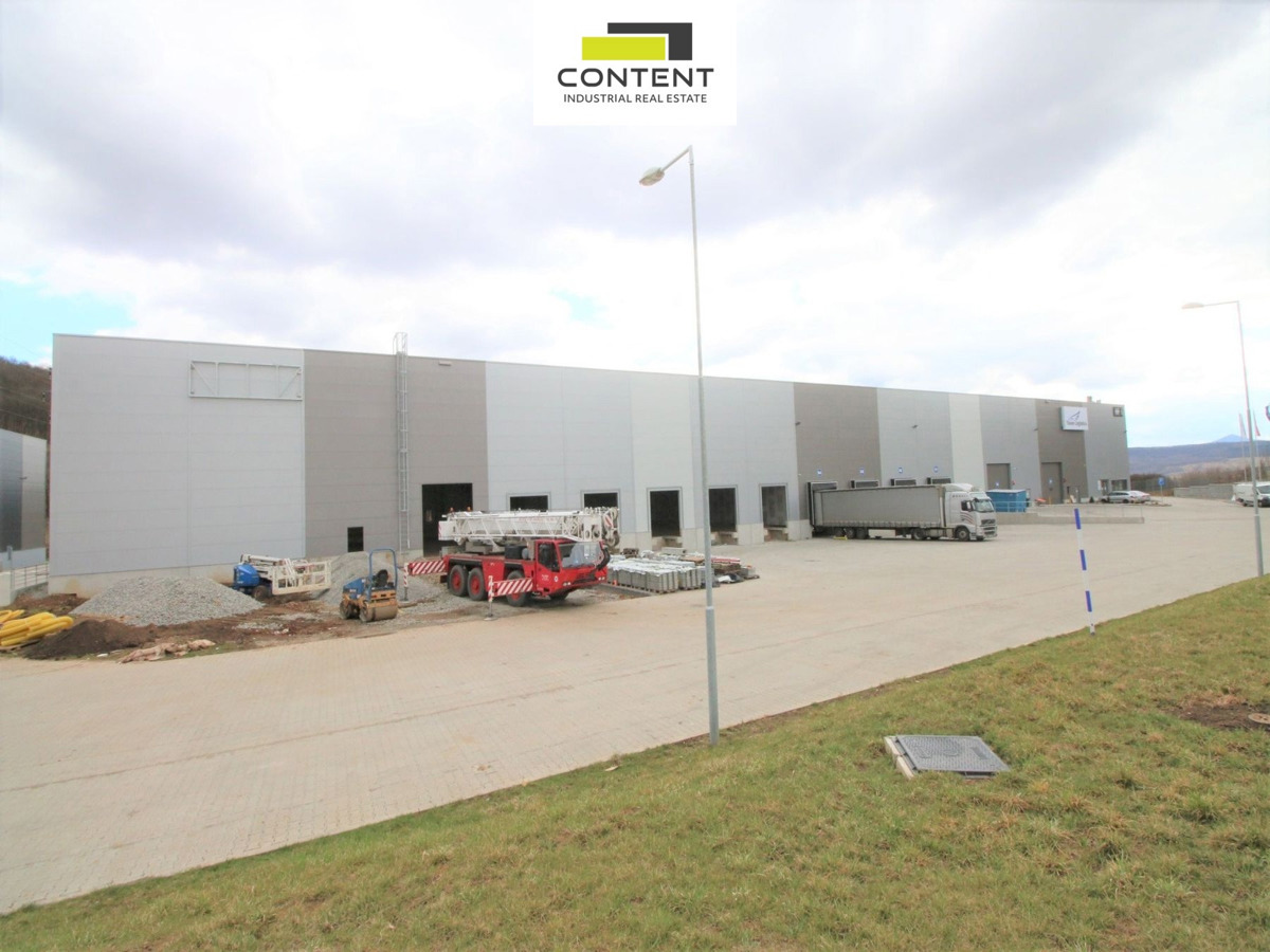 Fotografie 4 - Pronájem komerční nemovitosti · 4 000 m²