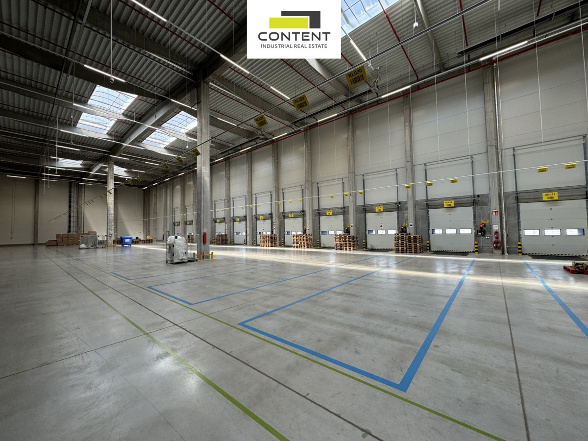 Bất động sản thương mại cho thuê · 14 788 m²