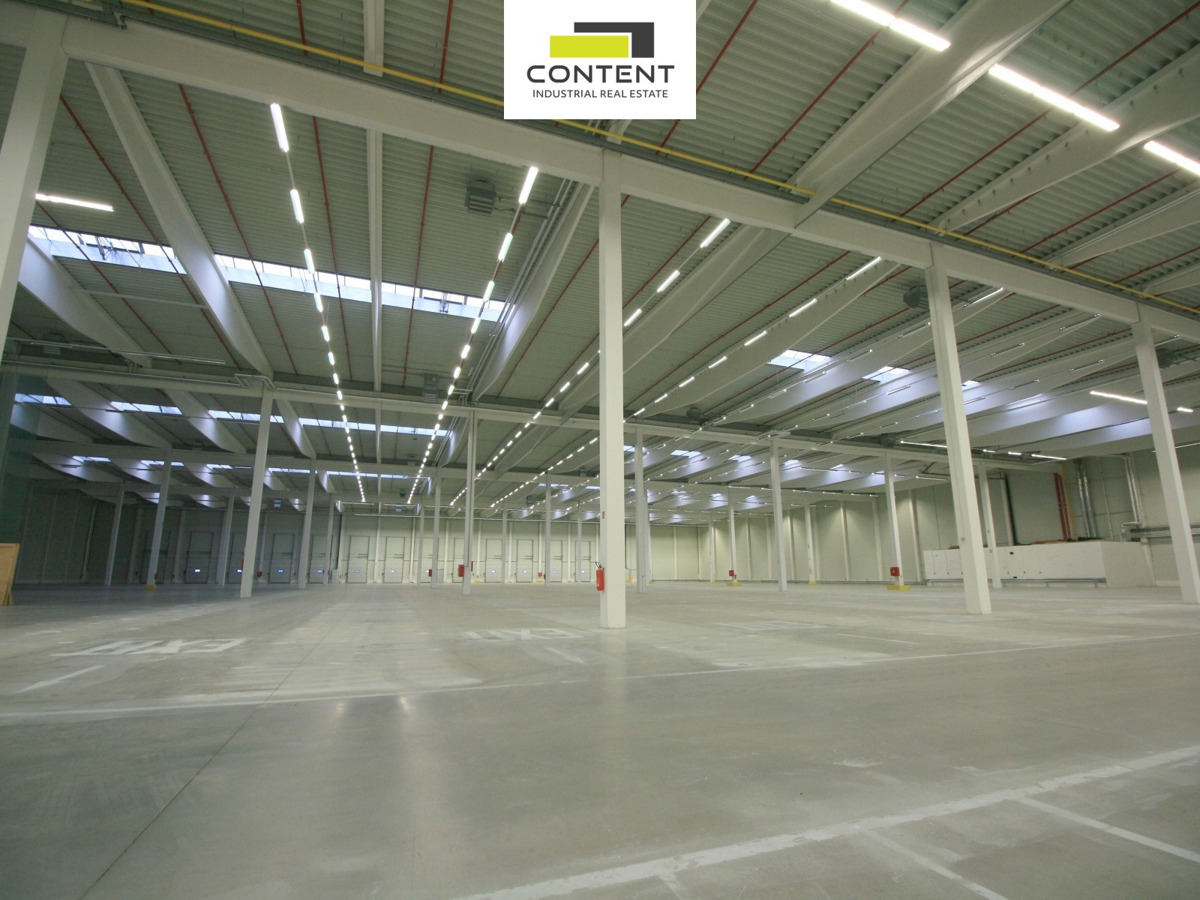 Commercial property for rent · 6 563 m²