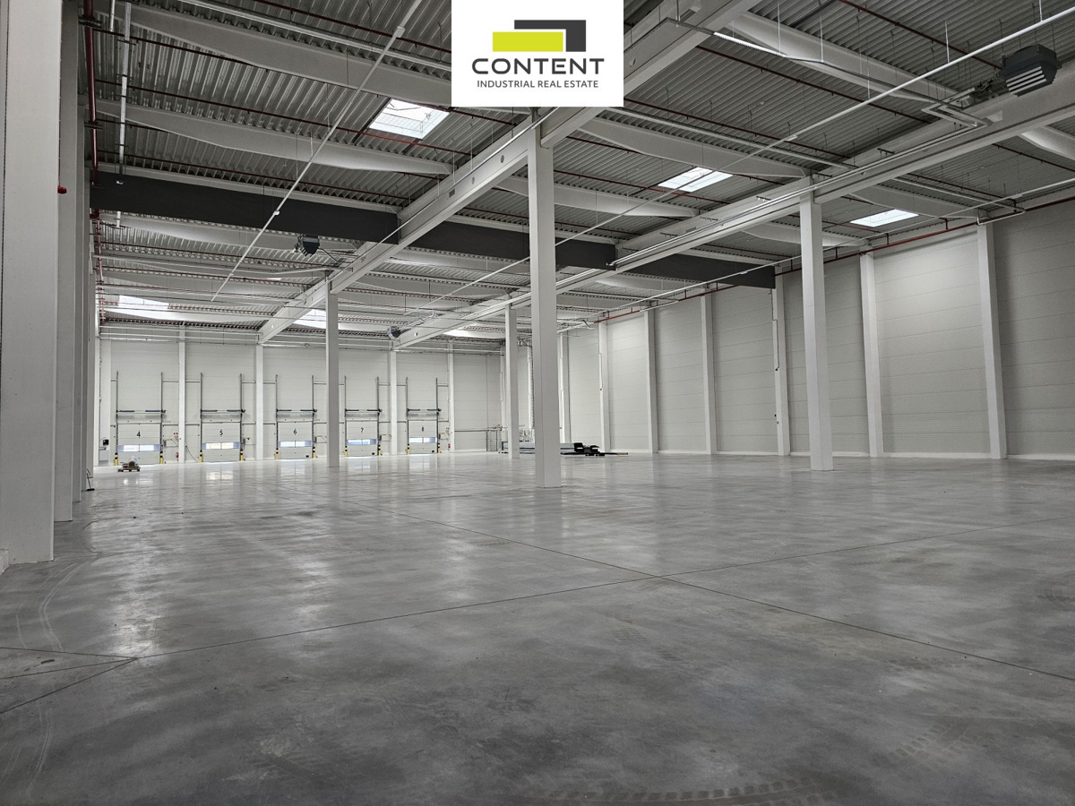 Pronájem komerční nemovitosti · 1 500 m²