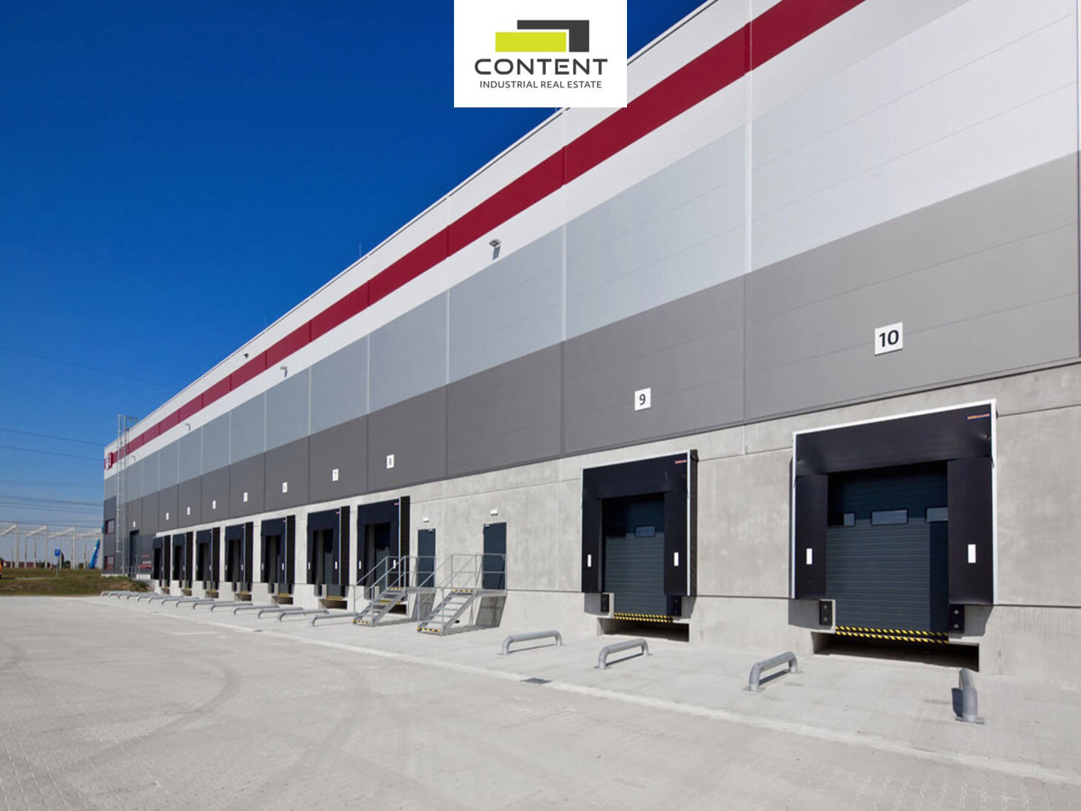 Bất động sản thương mại cho thuê · 9 873 m²