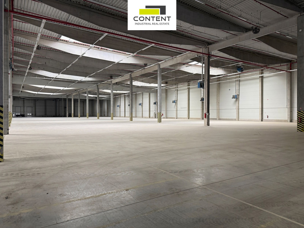 Bất động sản thương mại cho thuê · 2 377 m²