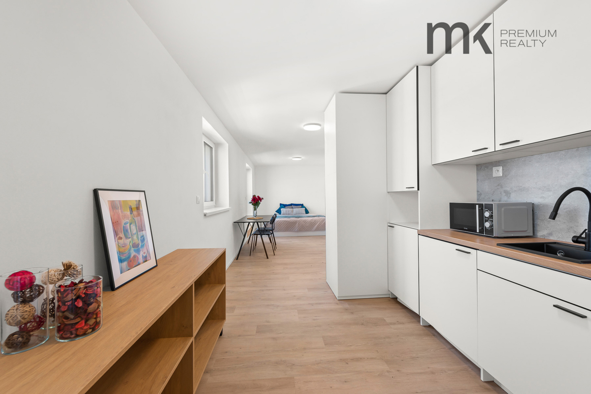 Pronájem bytu · 1+kk · 34 m²