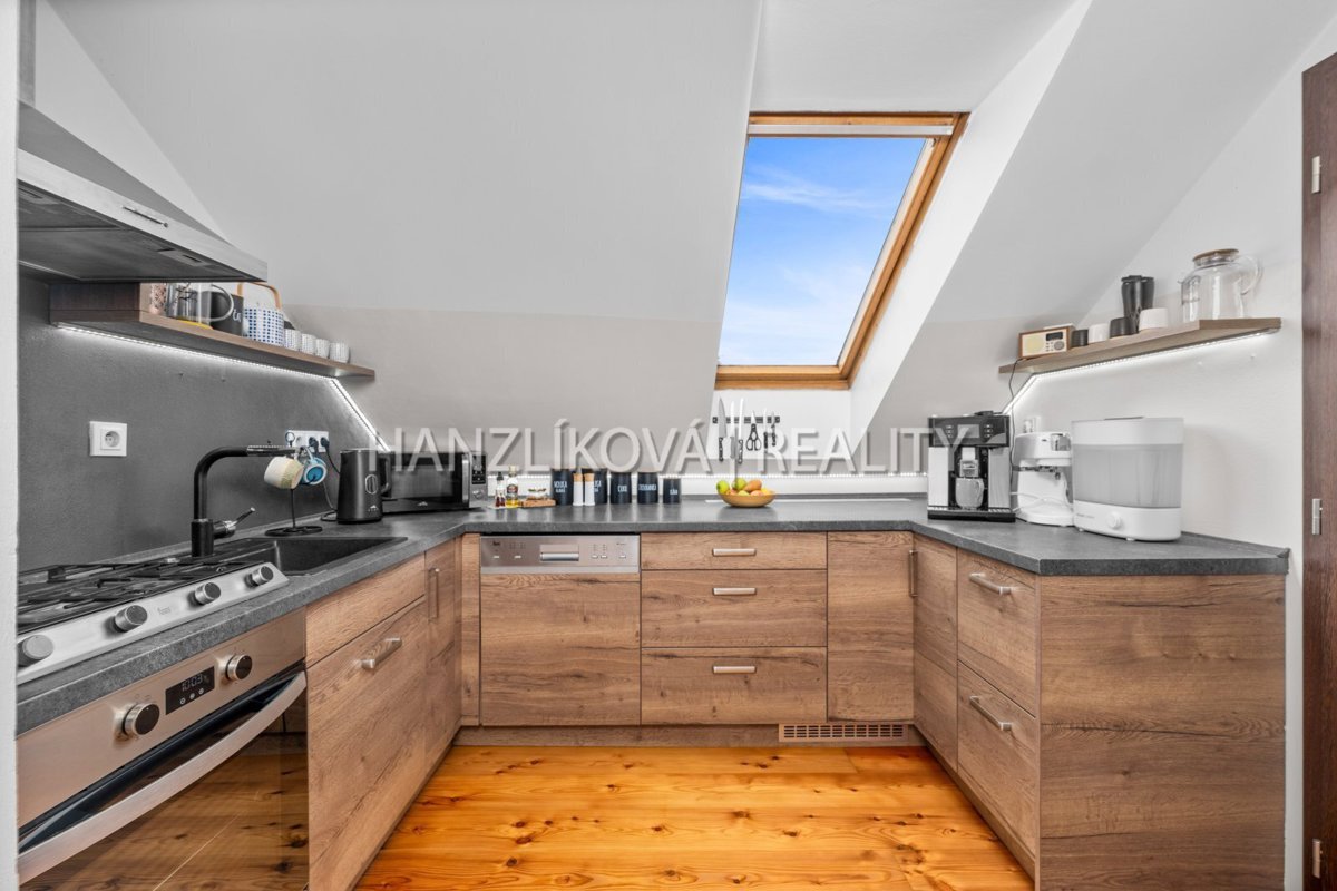 Pronájem bytu · 2+1 · 67 m²