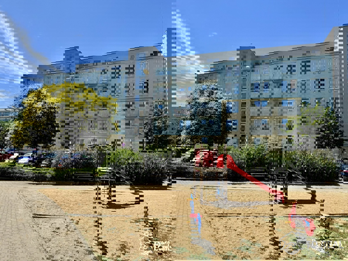 Pronájem bytu · 2+kk · 53 m²