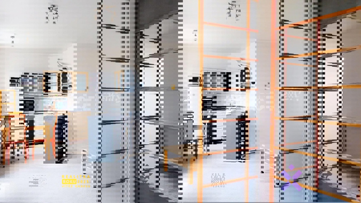 Pronájem bytu · 2+kk · 52 m²