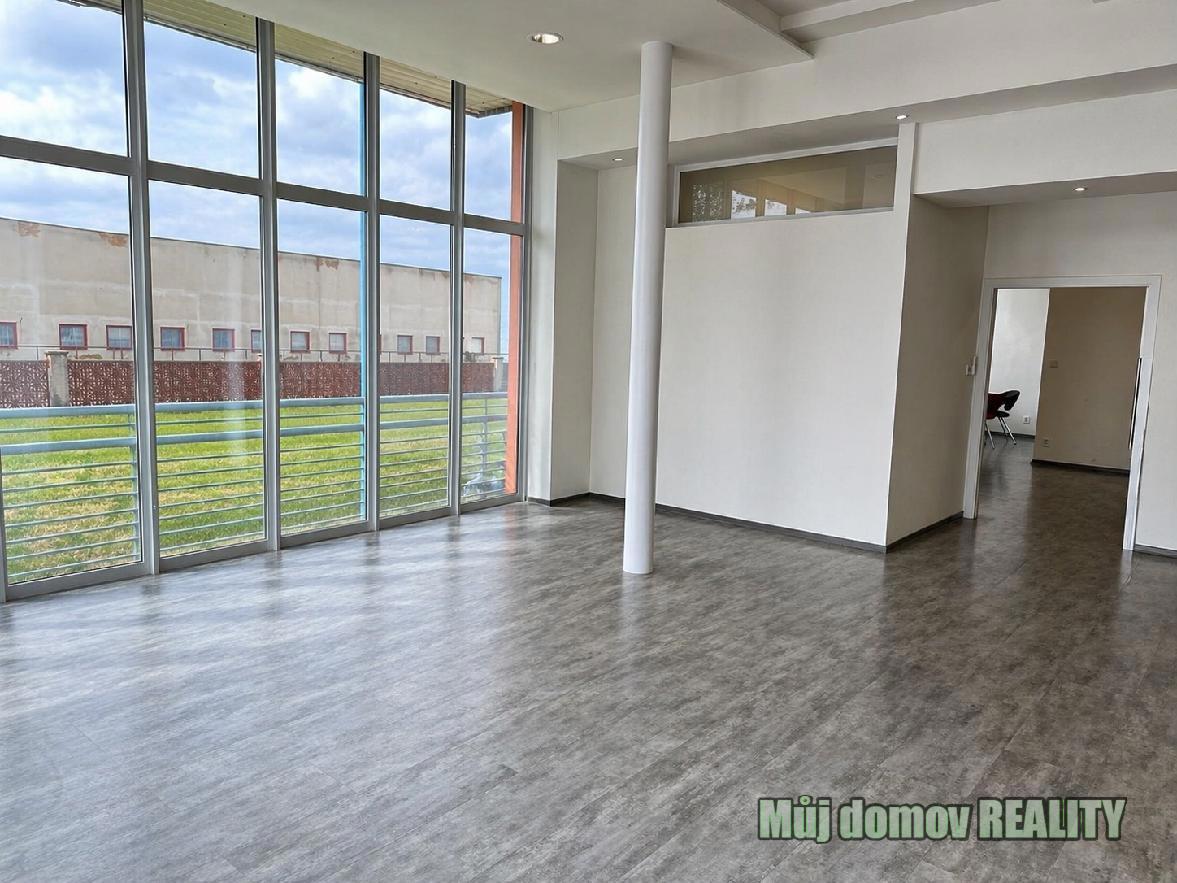 Bất động sản thương mại cho thuê · 190 m²