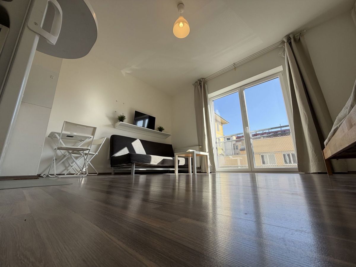 Căn hộ bán · 1+kk · 30 m²