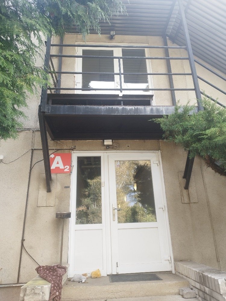 Оренда комерційної нерухомості · Офіс · 30 m²