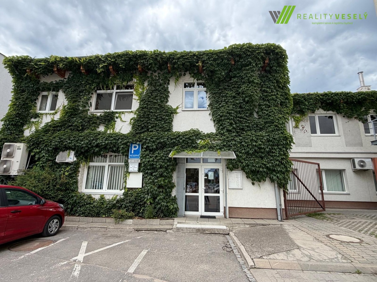 Commercial property for rent · 199 m²