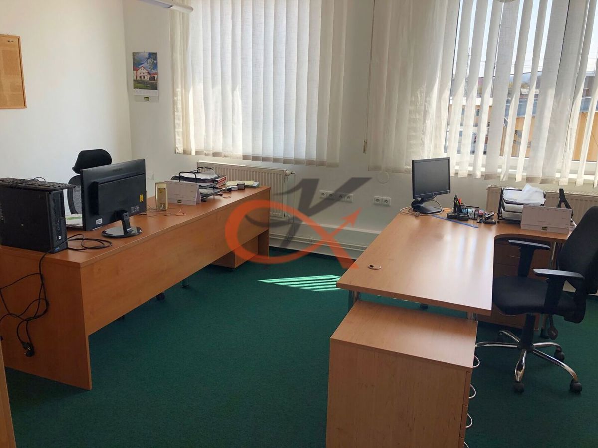Оренда комерційної нерухомості · Офіс · 68 m²