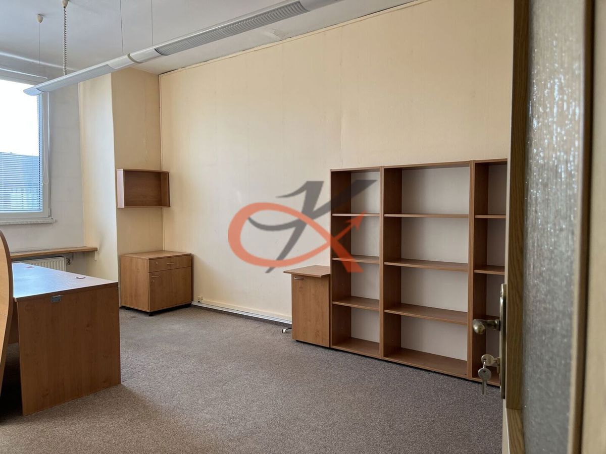 Pronájem komerční nemovitosti · Kancelář · 20 m²