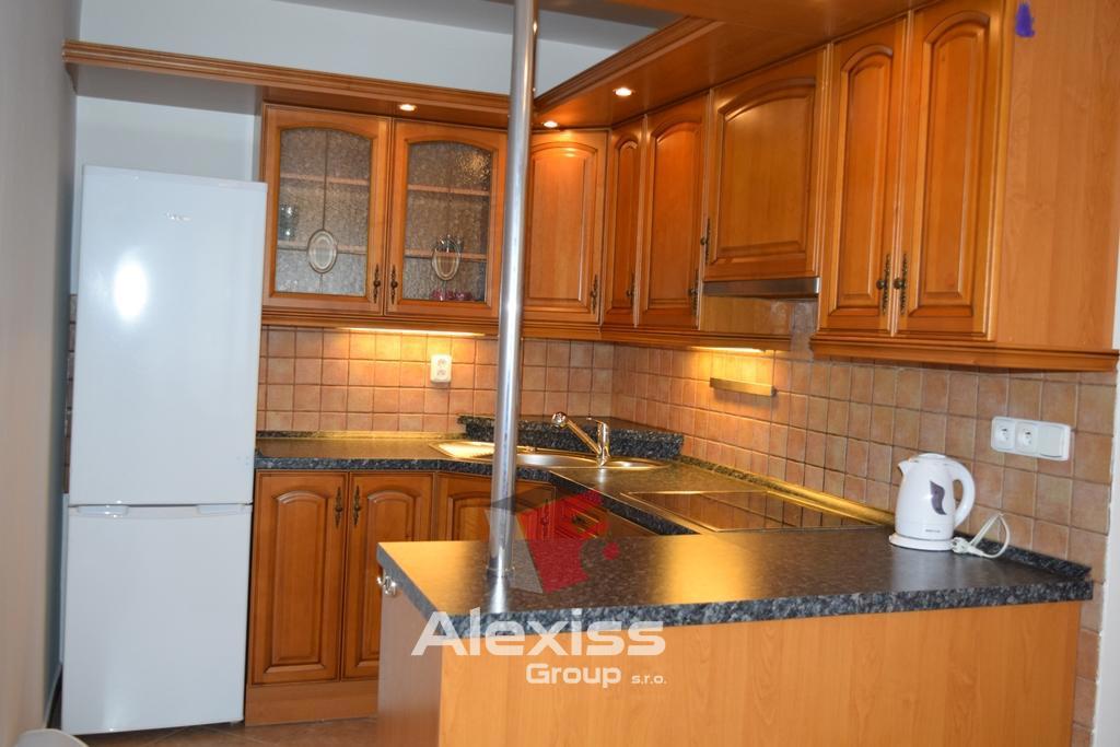 Pronájem bytu · 2+kk · 44 m²