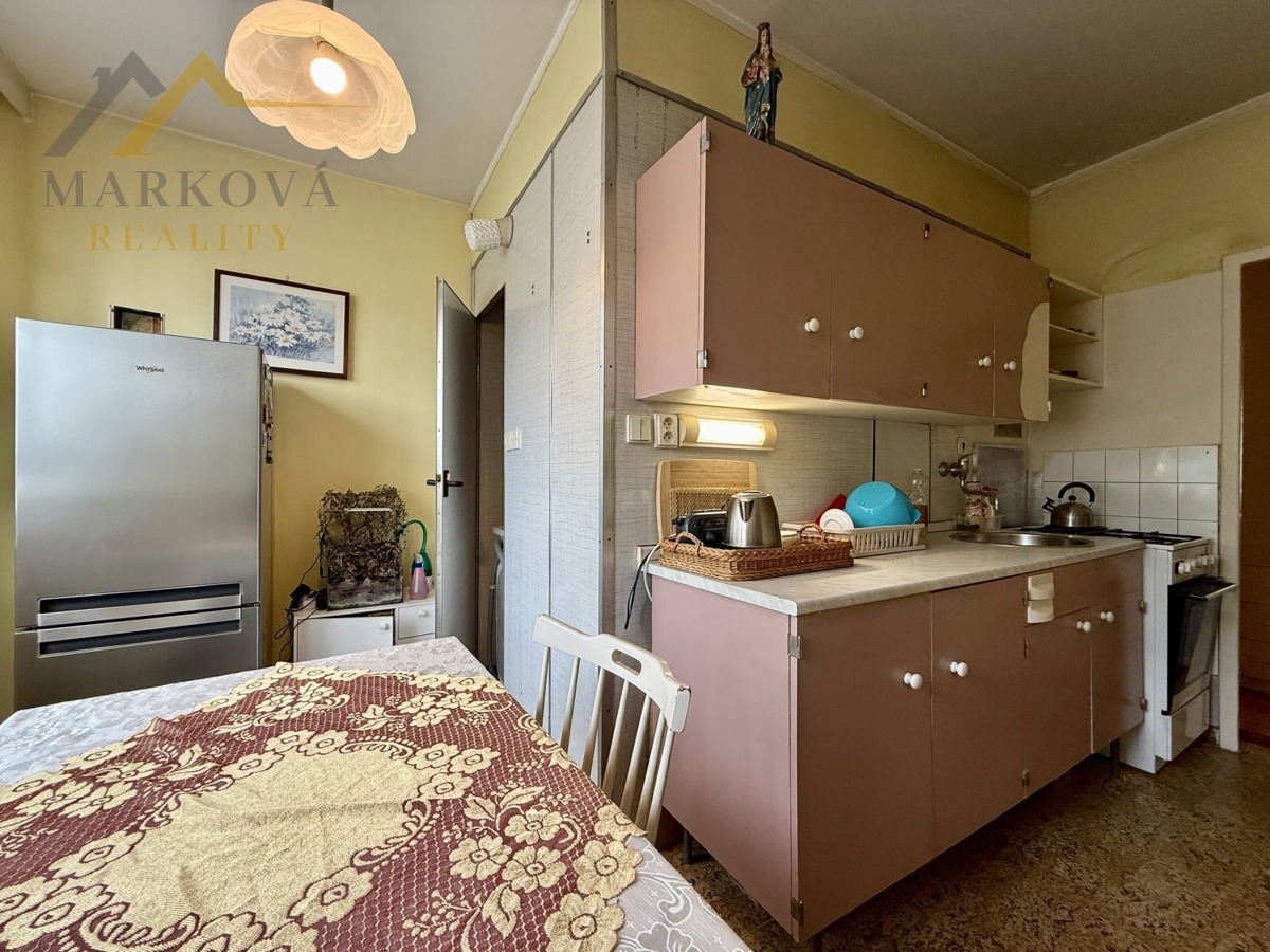 Pronájem bytu · 2+kk · 43 m²