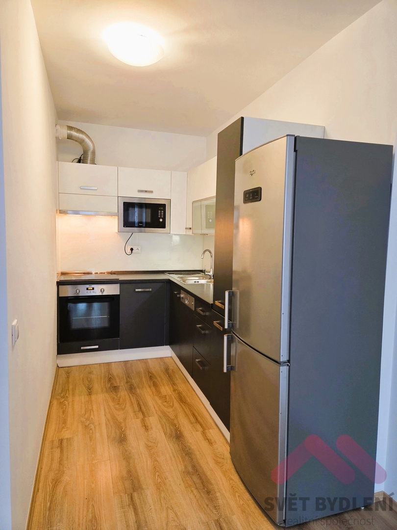 Pronájem bytu · 2+kk · 56 m²