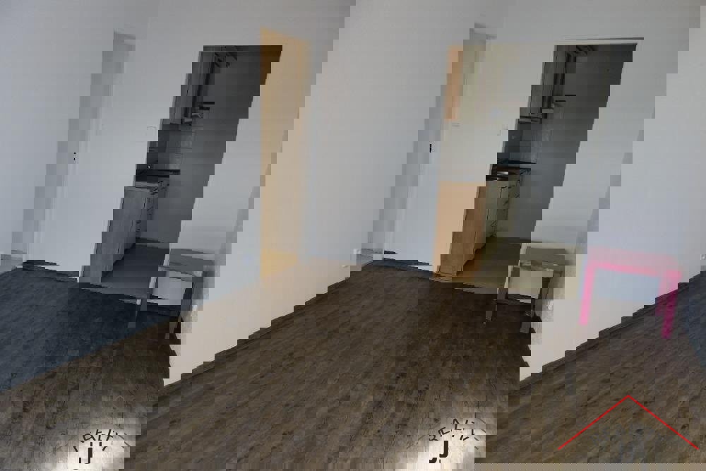 Pronájem bytu · 2+kk · 45 m²