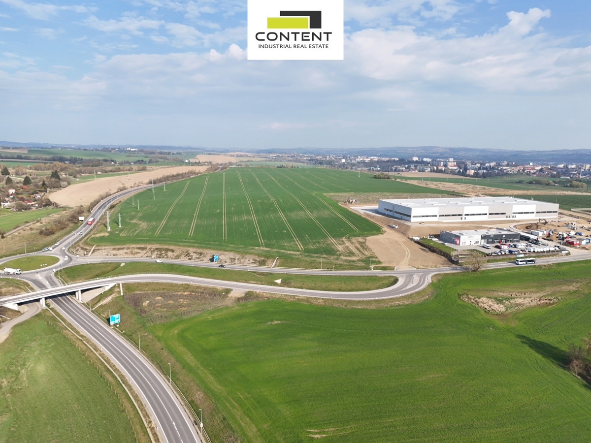 Commercial property for rent · 1 522 m²