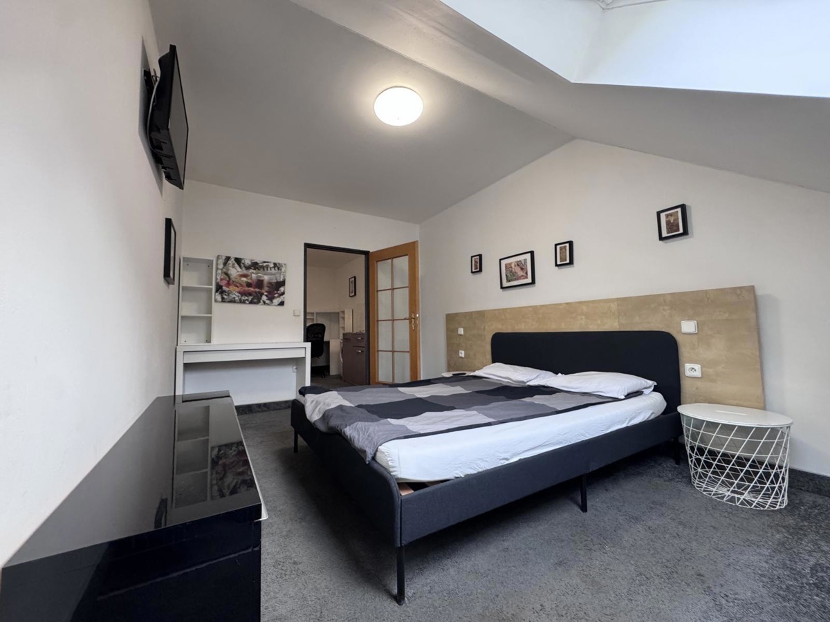 Pronájem bytu · 2+kk · 55 m²