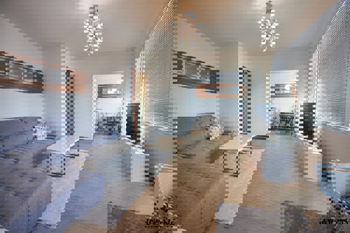 Pronájem bytu · 3+kk · 73 m²