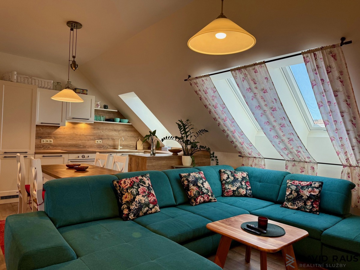 Căn hộ bán · 3+kk · 87 m²