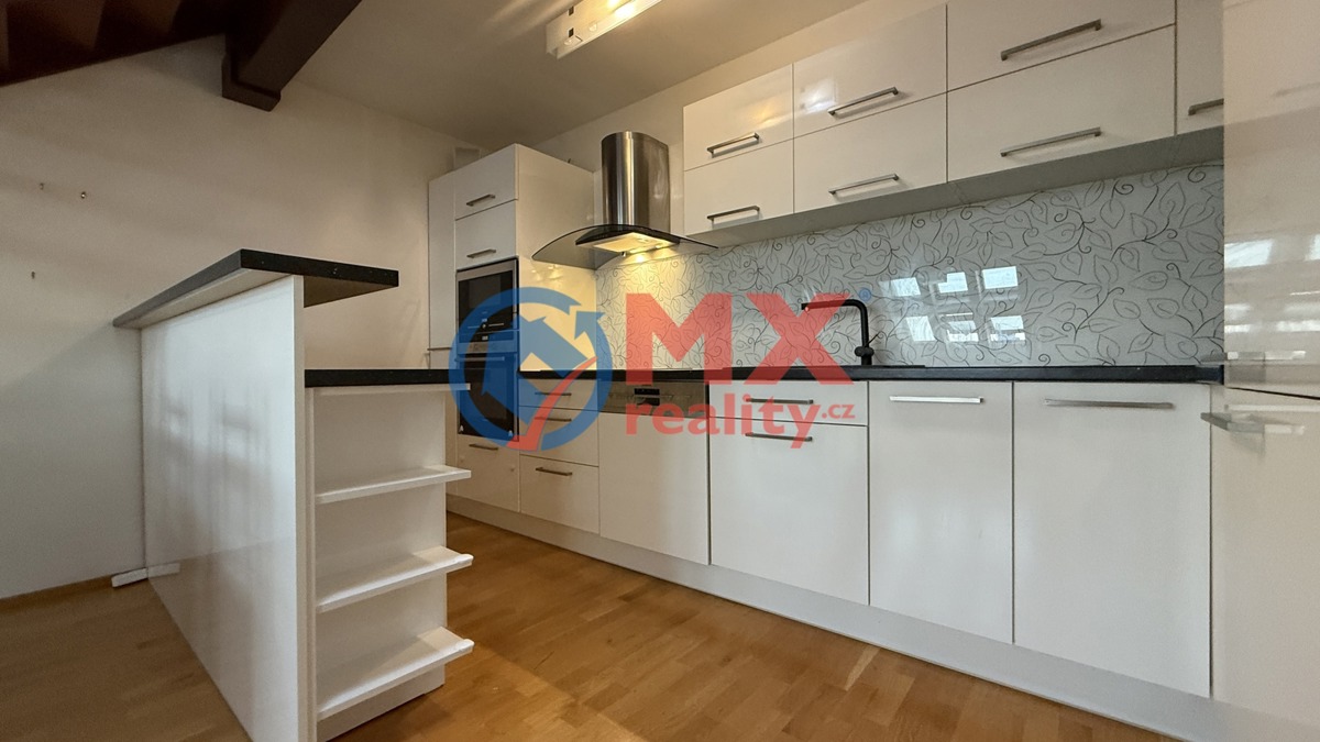 Pronájem bytu · 3+kk · 85 m²